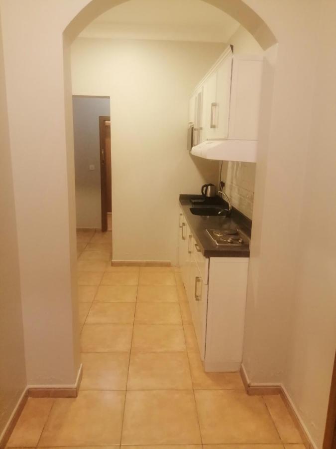 Nozol Al Toot Furnished Units Aparthotel Riaad Buitenkant foto