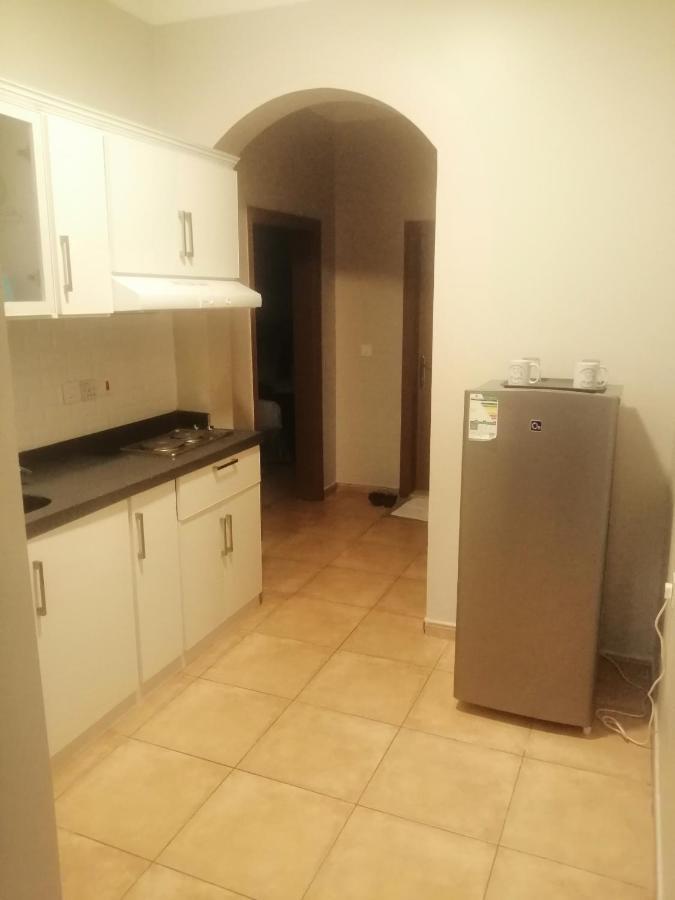 Nozol Al Toot Furnished Units Aparthotel Riaad Buitenkant foto