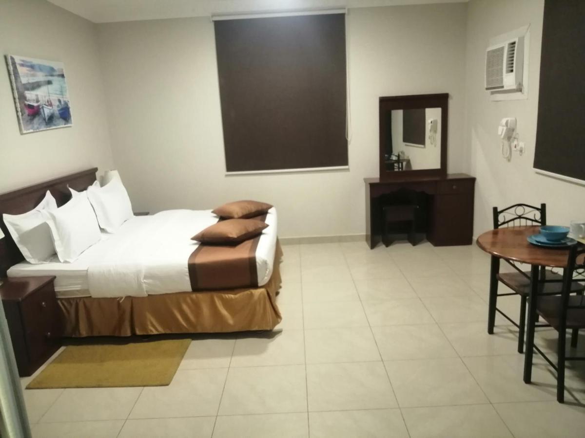 Nozol Al Toot Furnished Units Aparthotel Riaad Buitenkant foto