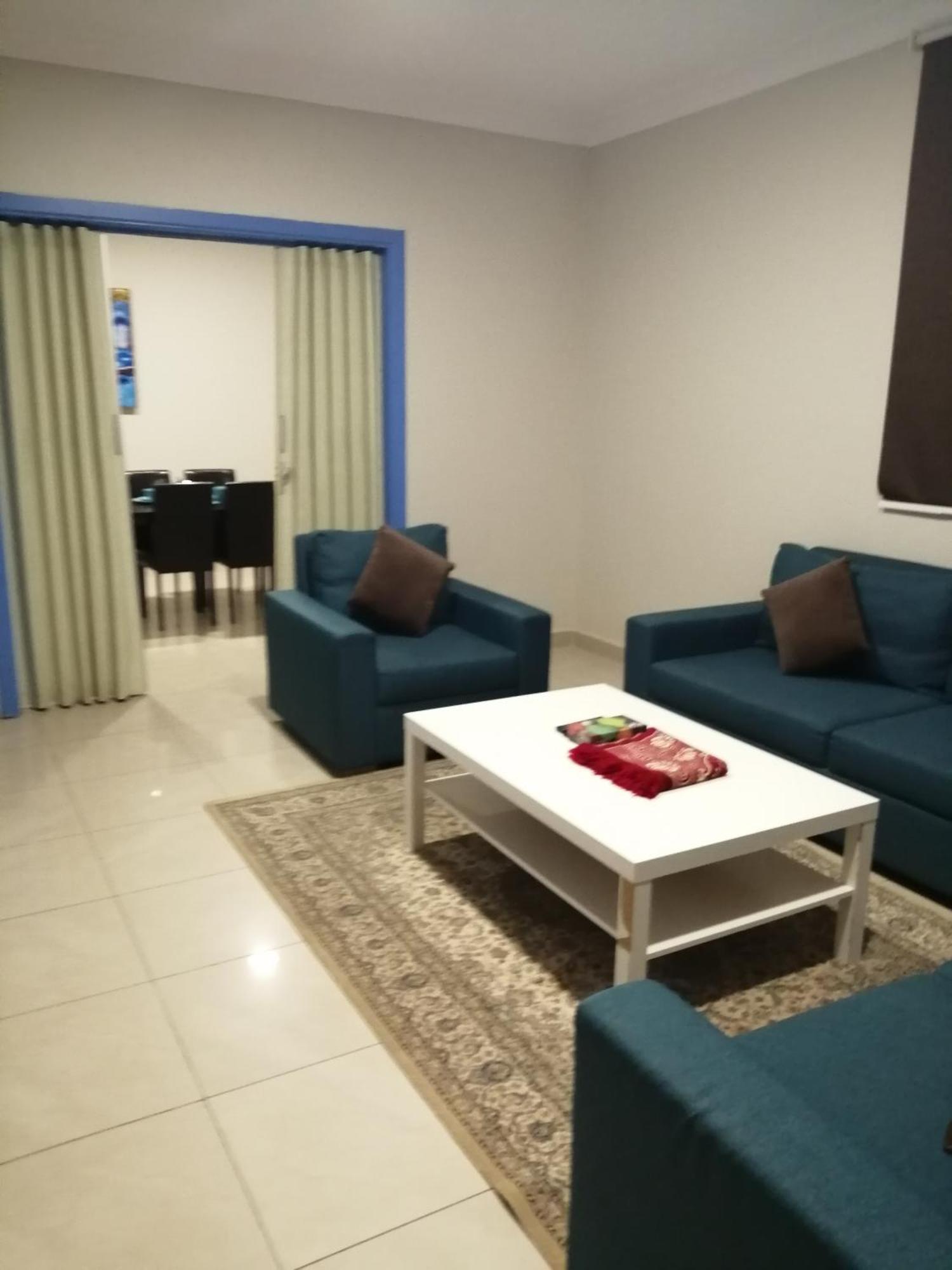 Nozol Al Toot Furnished Units Aparthotel Riaad Kamer foto