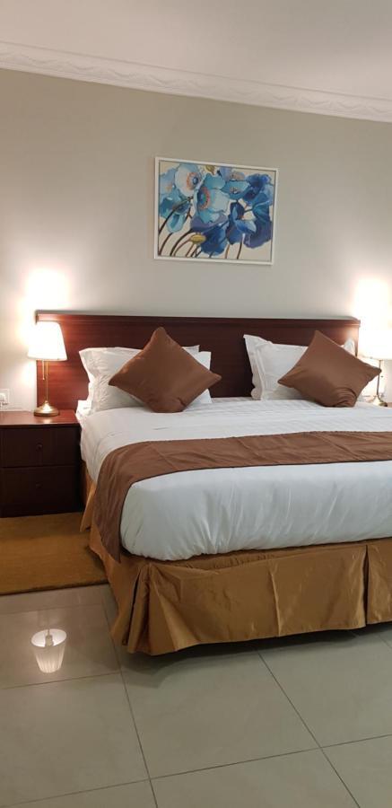 Nozol Al Toot Furnished Units Aparthotel Riaad Buitenkant foto